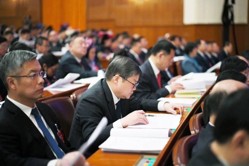  全国人大代表、新乡化纤董事长邵长金：加快菌草生物基新材料产业发展与碳汇产品开发，撬动绿色低碳发展新未来 新闻 全国人大代表、新乡化纤董事长邵长金：加快菌草生物基新材料产业发展与碳汇产品开发，撬动绿色低碳发展新未来 新闻