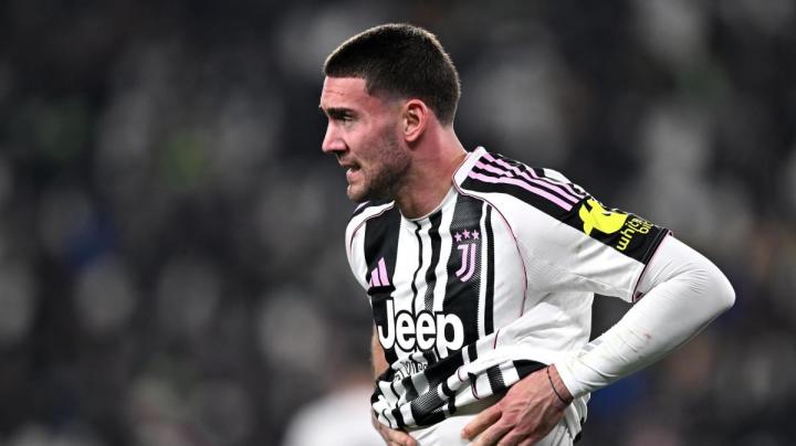  意媒：为完成DV9续约，尤文可能会设置一笔相当可观的签字费 新闻