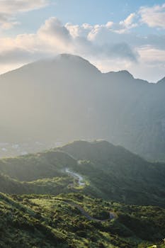 山姆奥特曼希望帮助缓和与五角大楼的紧张关系，OpenAI员工表态支持Anthropic