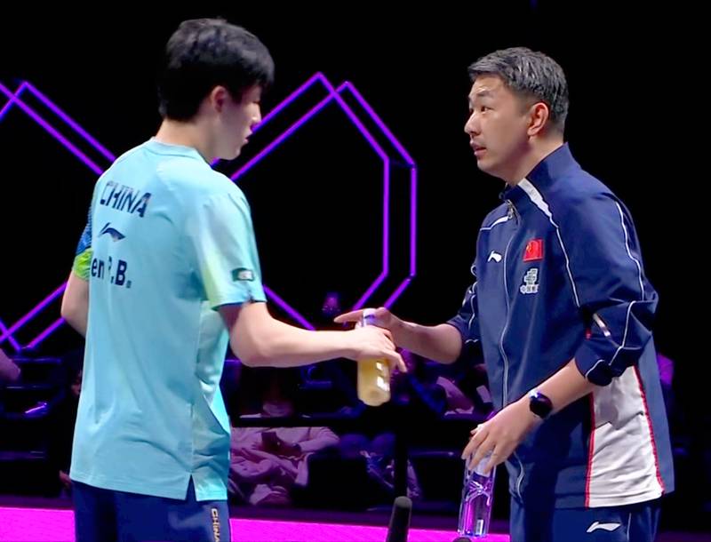  赛场风云突变；少年温瑞博浴火重生；张本智和遗憾止步；冠军之路再启程。 体育新闻 赛场风云突变；少年温瑞博浴火重生；张本智和遗憾止步；冠军之路再启程。 体育新闻 赛场风云突变；少年温瑞博浴火重生；张本智和遗憾止步；冠军之路再启程。 体育新闻