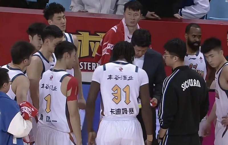  全能锋线战术拆解：吉林男篮高效进攻体系与制胜逻辑 体育新闻 全能锋线战术拆解：吉林男篮高效进攻体系与制胜逻辑 体育新闻 全能锋线战术拆解：吉林男篮高效进攻体系与制胜逻辑 体育新闻 全能锋线战术拆解：吉林男篮高效进攻体系与制胜逻辑 体育新闻