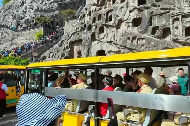  从禁止到破例：龙门石窟车辆通行决策的深层逻辑 新闻