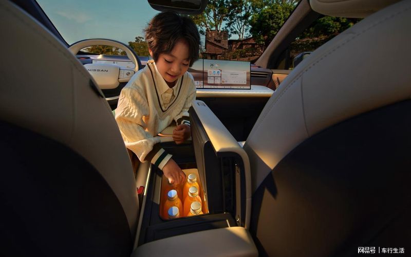  技术平权下的产品逻辑——东风日产NX8「入门即满配」战略深度剖析 汽车科技