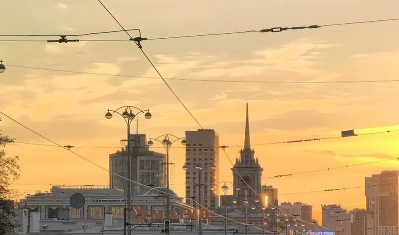  技术深扒：俄罗斯自由行通讯与支付系统深度避坑指南 文化旅游